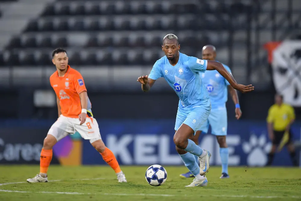 Nam Định bị loại từ vòng bảng AFC Champions League Two 2025-2026. Ảnh: QUANG ĐƯƠNG