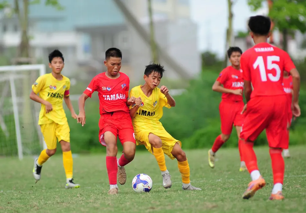 VCK giải U13 toàn quốc bắt đầu vào vòng đấu loại trực tiếp.