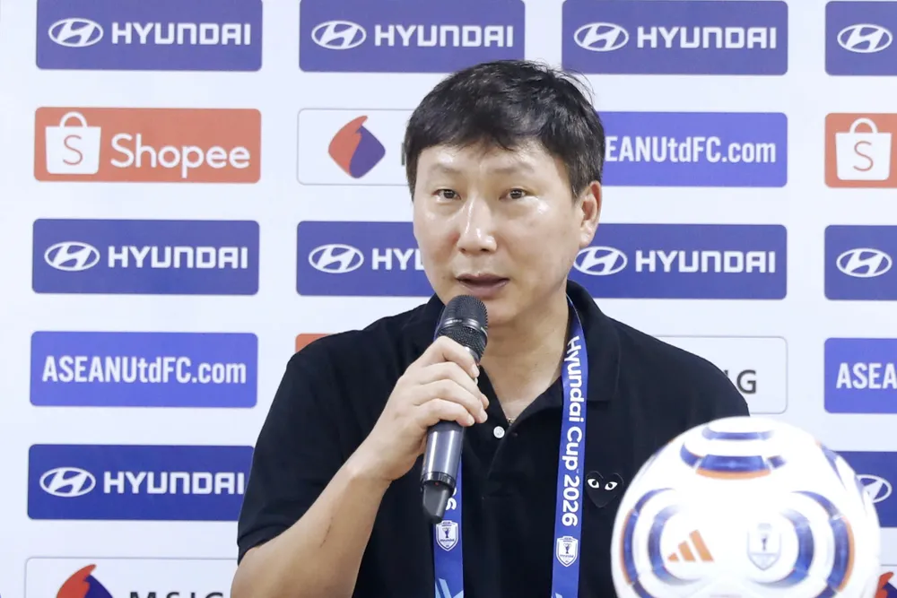 HLV Kim Sang-sik hài lòng về màn trình diễn của các học trò