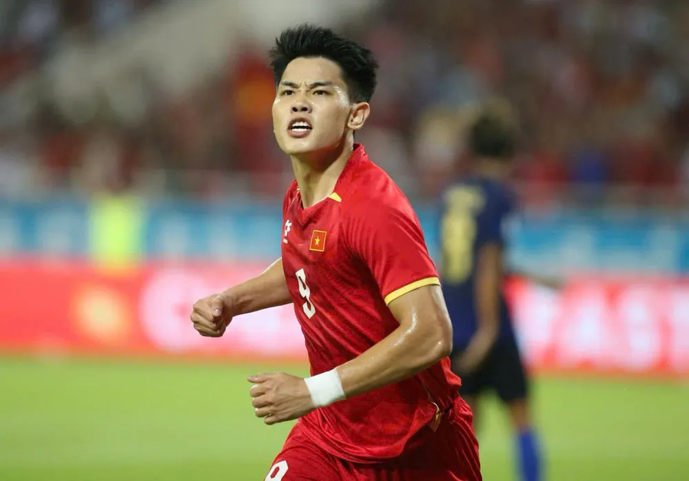 Đình Bắc đang trên đường trở thành tay săn bàn số 1 tại ASEAN Cup 2026. Ảnh: ANH KHOA