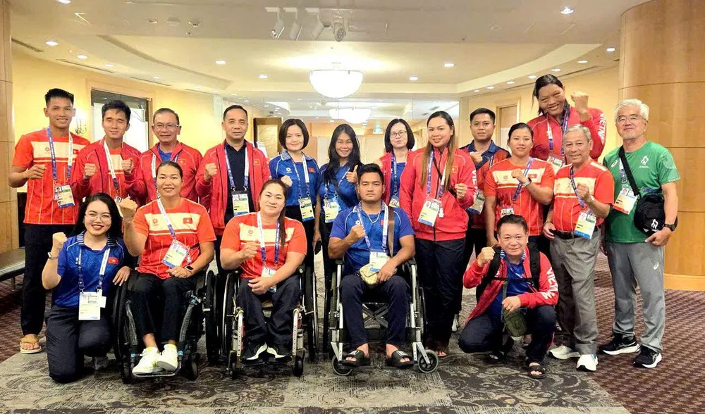 Đoàn thể thao Việt Nam đã tham dự những môn đầu tiên vào ngày 16-10. 
