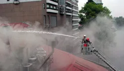 9g10 sáng nay, tại TPHCM: Cháy nhà hàng Hoằng Long ảnh 2