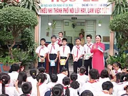 Ngành giáo dục Tân Bình: Làm theo gương Bác một cách thiết thực