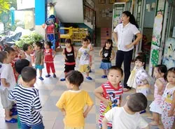 Nhọc nhằn cơ sở mầm non