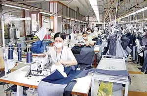 Dệt may Việt Nam tái cấu trúc theo chuỗi sản xuất