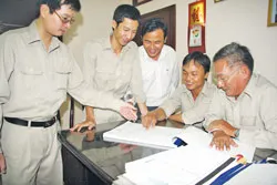 Dương Đăng Khoa – Chủ tịch HĐQT – TGĐ Công ty CP XD-TM K.L.: Chiêu hiền đãi sĩ ! ảnh 2