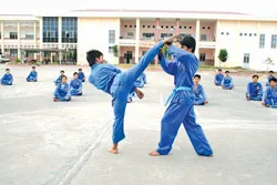 Trường Trung cấp kỹ thuật & nghiệp vụ Nam Sài Gòn: “Nhất nghệ tinh, nhất thân vinh”