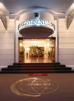 Vẻ đẹp từ khách sạn cổ nhất Việt Nam ảnh 2