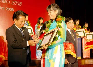 Trao giải thưởng Võ Trường Toản năm 2008 - Ấm áp nghĩa tình ảnh 4