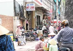 Thực hiện văn minh đô thị tại khu vực xung quanh trường học, bệnh viện: Tăng sức thuyết phục của tuyên truyền ảnh 2
