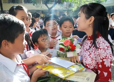 Nhiều hoạt động mừng Ngày Nhà giáo Việt Nam