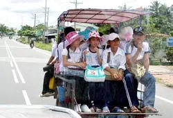 Vướng mắc về quản lý tài chính trong ngành giáo dục ĐBSCL: Chưa được hướng dẫn cụ thể từ Bộ GD-ĐT