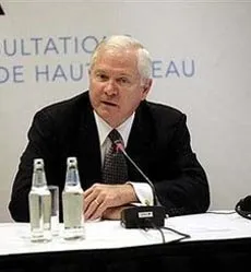 Ông Robert Gates được đề nghị giữ chức bộ trưởng Quốc phòng Mỹ