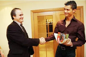 Cristiano Ronaldo đoạt Quả bóng vàng 2008