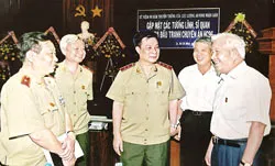 Thượng tướng Thi Văn Tám,vị tướng an ninh dạn dày trận mạc