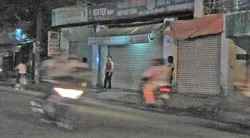 Tái diễn nạn “gái đứng đường”