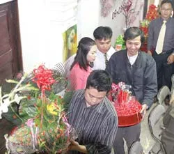 Mùa cưới, bàn chuyện đám cưới