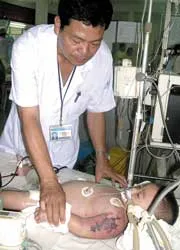 Để an lòng khi đưa trẻ đi tiêm vaccine