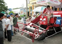 Nông nghiệp nông thôn đồng bằng sông Cửu Long - nâng tầm để phát triển - Bài 2: Thách thức lớn bài học kinh nghiệm từ thực tiễn