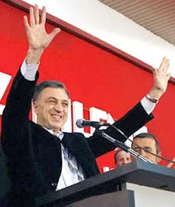 Montenegro: Tổng thống Vujanovic tái đắc cử