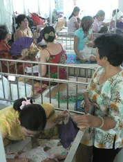Phản hồi loạt bài “Những hạn chế của bệnh viện công”: Tận tâm với bệnh nhân: Bài học vỡ lòng về y đức