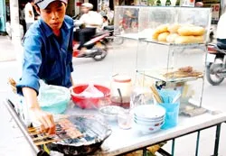 Vệ sinh an toàn thực phẩm: Quá nhiều nguy cơ