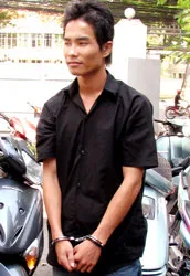 Băng cướp trả thù người truy đuổi sa lưới ảnh 2
