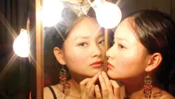 Tôi thường "gặp" vai người phụ nữ yêu nồng nhiệt"