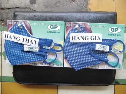 Phát hiện hàng trăm khẩu trang giả