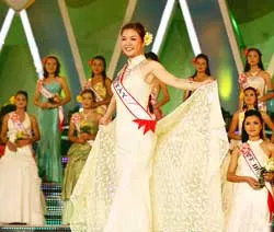 Sẽ không còn tình trạng “loạn” hoa hậu?