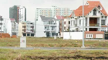 Thị trường bất động sản, quản lý quá chặt sẽ khó phát triển(?)
