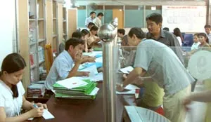 Thủ tục hành chính ở TPHCM: Đụng đâu cũng… vướng!