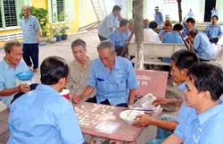 Tìm tên cho… người già neo đơn