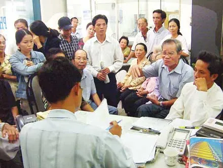 Bạn đọc góp ý và mong mỏi: Chúc SGGP trẻ mãi tuổi 33