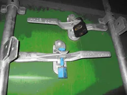 TPHCM: Đánh sập đường dây “rút ruột” container ảnh 4 TPHCM: Đánh sập đường dây “rút ruột” container ảnh 4