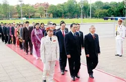 Ổn định kinh tế vĩ mô, phấn đấu quyết liệt để đảm bảo tăng trưởng