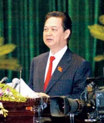 Thủ tướng Nguyễn Tấn Dũng: Ưu tiên hàng đầu là kiềm chế lạm phát
