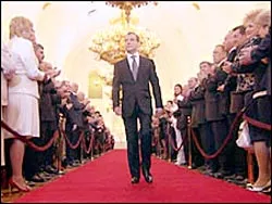 Medvedev chính thức lãnh đạo nước Nga