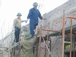 Lính công binh ở Trường Sa