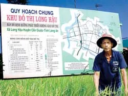 Bùng nổ quy hoạch khu công nghiệp và đô thị ở Long An: Nông dân sẽ làm gì? ảnh 2
