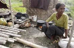 Myanmar: Bệnh sốt rét và dịch tả hoành hành