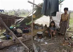 Myanmar: Bệnh sốt rét và dịch tả hoành hành ảnh 2