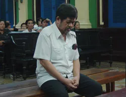 Cán chết người do cạnh tranh chở khách, lãnh 18 năm tù