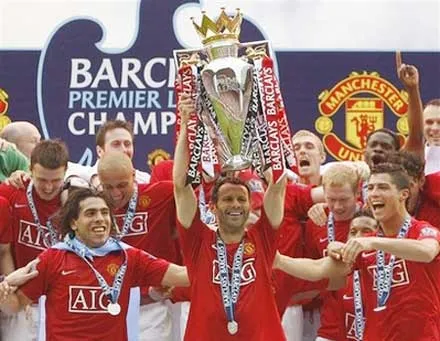 Niềm vui của các cầu thủ Manchester United. Ảnh: AP.