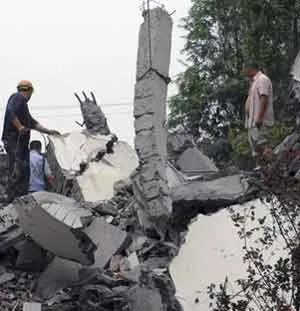 Một số hình ảnh về thảm họa động đất ở Trung Quốc ảnh 5