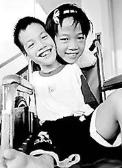 Nhiều nghị sĩ Mỹ yêu cầu hỗ trợ các nạn nhân Việt Nam