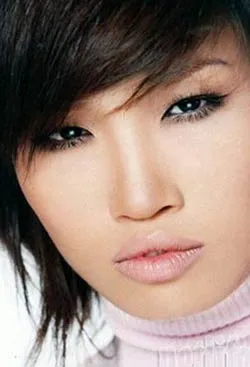 Thêm 2 siêu mẫu dự thi Hoa hậu Hoàn vũ VN 2008