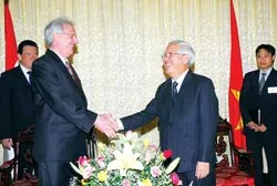 Tổng thống Hungary Solyom Laszlo thăm TPHCM