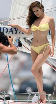 Kiếu nữ nào mặc bikini đẹp nhất thế giới?