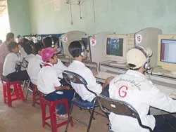 Cảnh báo nạn học sinh nghiện game